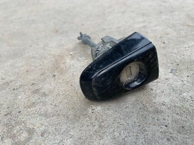 Личинка замка передних левых дверей Toyota Avalon GSX30, 2005-2012 г., б.у. 989898 фото