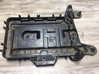 Площадка аккумулятора 1К0915333С Skoda Superb 2, б.у 1К0915333С фото