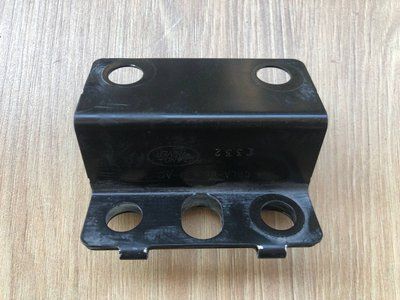 Накладка на телевизор перед LR033049, CPLA8D069AC Range Rover Vogue L405, б.у. LR033049, CPLA8D069AC фото