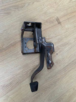 Педаль тормоза Chevrolet Epica 2006-2012 г., 2.0 бензин,б.у 96412657 96412657 фото