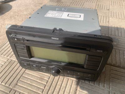 Магнитола двухдиновая Skoda Fabia 2, 5J0035161, б.у. 5J0035161 фото
