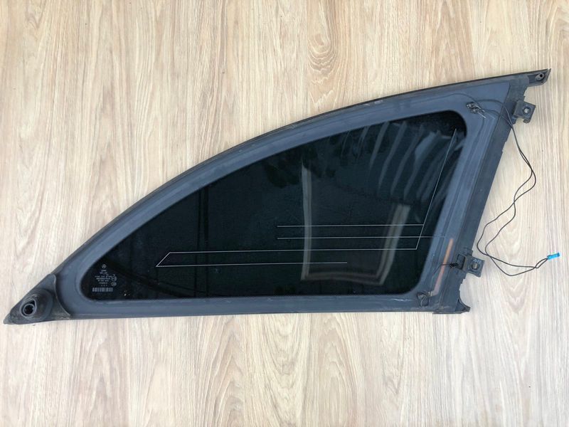 Форточка заднего левого крыла 43-r-000266 2516700750 Mercedes W251, R-class, б.у 2516700750 фото