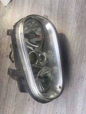Фара ліва Volkswagen Golf 4, б.в. 2514 фото