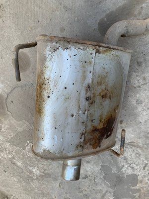 Глушитель левый Subaru Impreza 3, 2007-2011 г., 2.0 бензин, 44300FG000, б.у. 44300FG000 фото