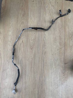 Трубка кондиціонера Chevrolet Epica 2006-2012 р 2.0 бензин, б.в. 96637879 96637879 фото