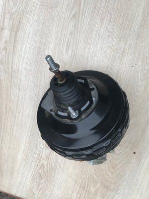 Вакуумный усилитель гальм Skoda Superb 1.8 бензин 2007 г, б.у. 3U0 614 105 3U0 614 105 фото