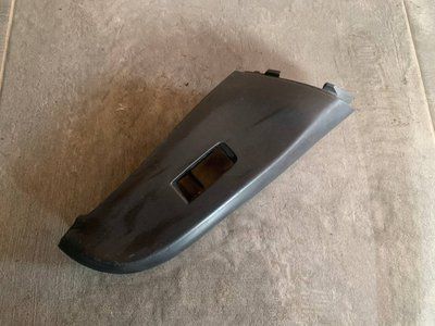 Накладка кнопки переднего правого стеклоподъемника Nissan Almera N16, 2004 г., 80960BM520, б.у. 80960BM52099 фото