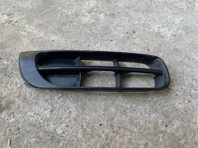 Решітка бампера права Skoda Fabia 2, 5J0807368, б.в. 5J0807368 фото