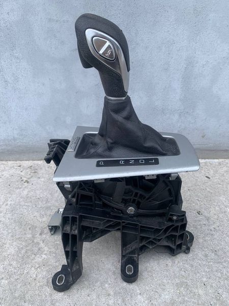 Ручка АКПП с ручкой, рамкой и кожухом Ford Focus MK3, 2011-2018 г., USA, BV6P7K004LB3JA6, б.у. BV6P7K004LB3JA6   фото