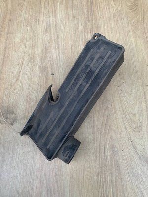 Воздушный резонатор Chevrolet Epica 2006-2012 г.,б.у 96295374  96295374 фото