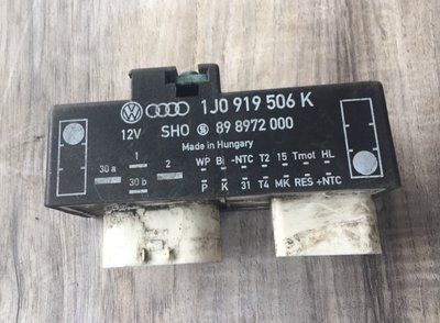 Реле вентилятора 1J0 919 506 K Skoda Octavia Tour Б.в. 1J0 919 506 K фото