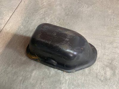 Пыльник заднего левого рычага Volkswagen Passat B6, 2005-2011 г., 3C0501475A, б.у. 3C0501475A фото