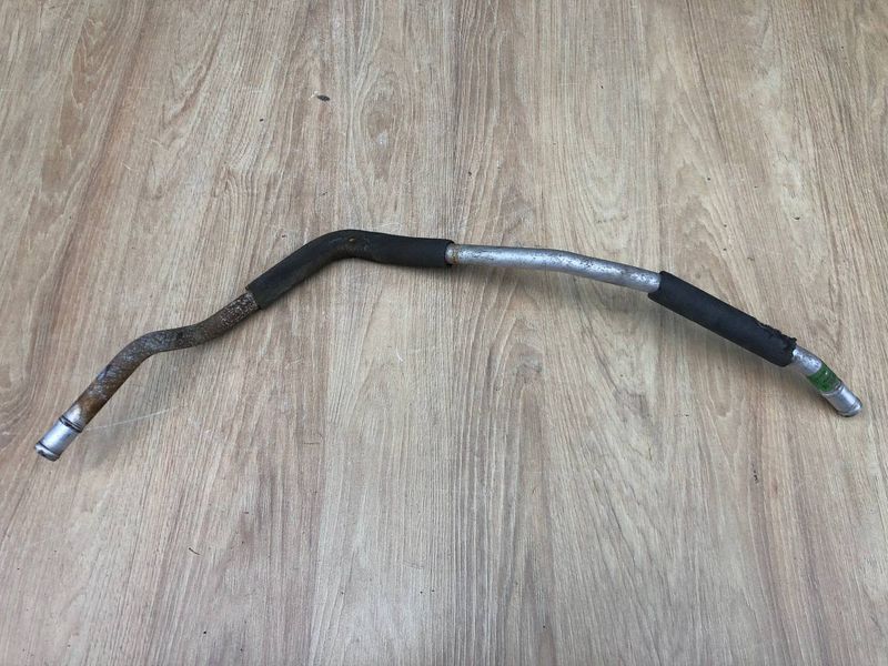 Трубка кондиционера  Mercedes C-class w203, б.у 2038300115  2038300115 фото