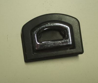 Петлі карти багажника Volkswagen Golf, б.в. 1926374970 фото