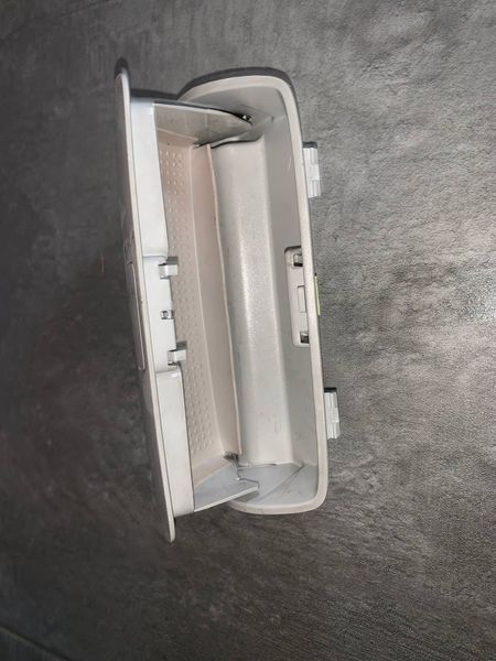 Подоочечник Volkswagen Passat B6, 2005-2011 г., 1K0868837, б.у. 1K0868837 фото