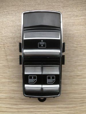 Блок керування склопідіймач задній правий Mercedes 221 S-клас 06-13 б.в 2009204216 фото