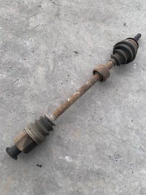 Полуось передняя правая Dacia Logan 1, 2006 г., 1.4 бензин, 8200503359, б.у. 8200503359 фото