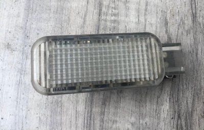 Плафон дверної підсвітки 3В0947415В Volkswagen B5, б.в. 3В0947415В фото