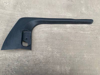 Накладка переднего левого порога внутренняя Skoda Fabia 2, 5J7863484, б.у. 5J786348466 фото