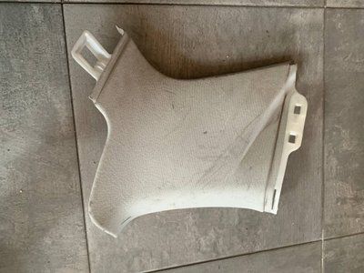 Накладка задньої правої стійки Volkswagen Passat B6, 2005-2011 р., універсал, 3C9867246B, б.в. 3C9867246B фото