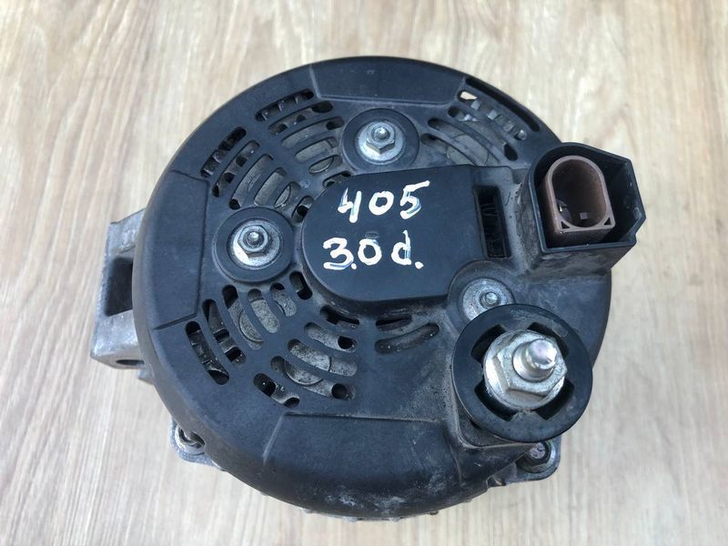 Генератор CPLA10300BE Range Rover Vogue L405 б.в. CPLA10300BE фото