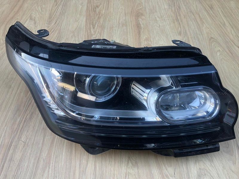 Фара права Range Rover Vogue, кузов L405, CK52-13W029-KB, б.в. CK52-13W029-KB фото