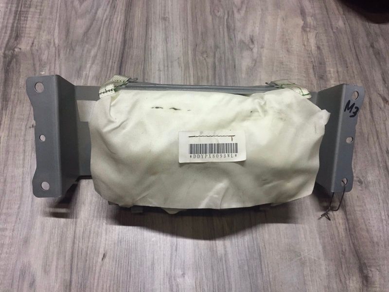 Подушка безопасности пассажира DDYPX809BWL Mazda 3 BK, б.у. DDYPX809BWL фото