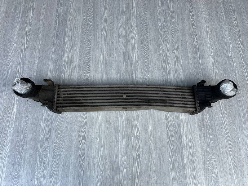 Радиатор интеркулера Mercedes W211 E-class, 2115001102, б.у. 2115001102 фото