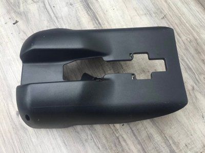 Пластик рульової колонки нижній 6Y0953512С Skoda Fabia 1, б.в. 6Y0953512С фото