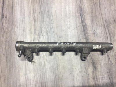 Топливная рейка 03L089H, Фабия Нью 1.6 дизель, б.у. 03L089H фото