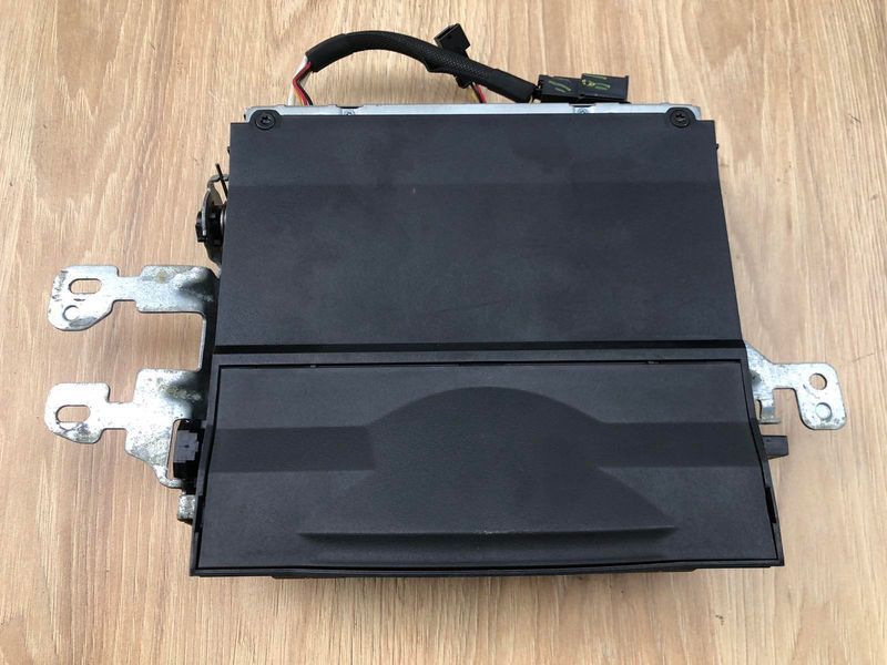 CD Чейнджер, програвач на 6 дисків 2118706189 Mercedes W251, R-class, б.в. 2118706189 фото