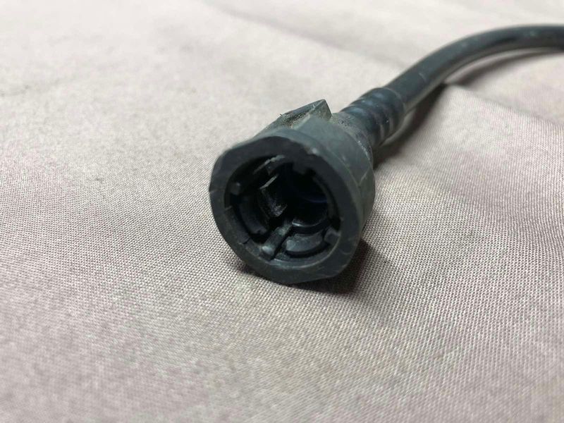 Трубка бензинова Mercedes W251 R-class, б.в 3556776555 фото