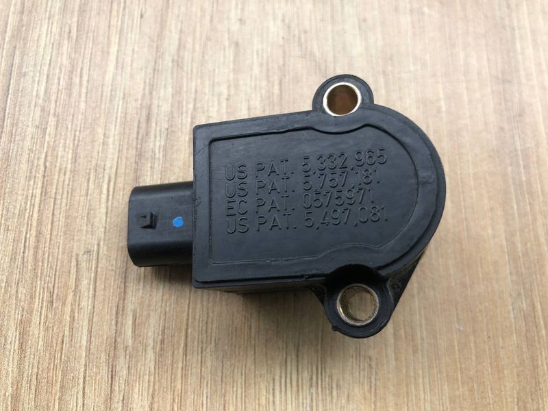 Датчик положения на раздаточной коробке IAB500191, 5332965, 5757181, 0575971, 5497081 Range Rover Vogue L405, б.у. IAB500191, 5332965, 5757181, 0575971, 5497081 фото