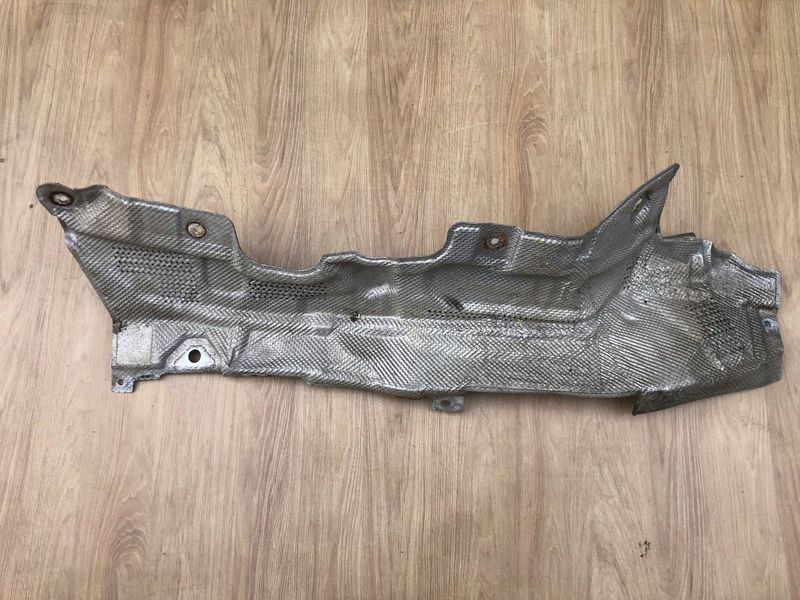 Теплоекран, ізолятор CPLA114A56AA Range Rover Vogue L405, б.в. CPLA114A56AA фото