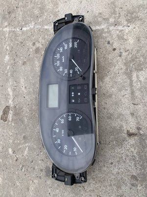 Приборная панель Dacia Logan 1, 1.4 бензин, 2006 г. 8200377200, б.у. 8200377200 фото