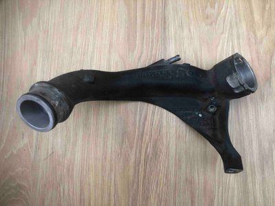 Патрубок системи охолодження нижній Mercedes w221, S-клас 2732000718 фото