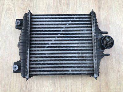 Интеркулер 3.0 дизель LR036432, CPLA 9L440 AC Range Rover Vogue L405, б.у LR036432, CPLA9L440AC фото