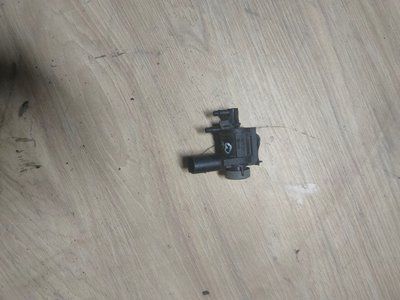 Вакуумний клапан Volkswagen Passat B6, 2.0 TDI, 2009 р., 1K0906283A, б.в. 1K0906283A фото