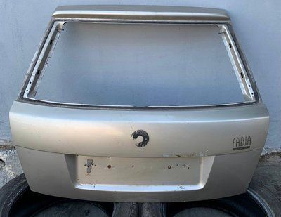 Кришка багажника Skoda Fabia hatchback, б.в 456778998887 фото