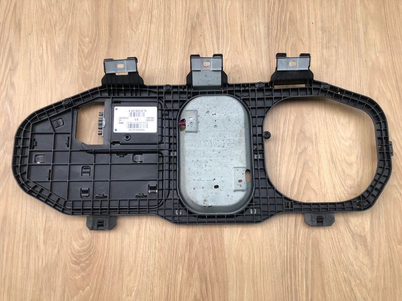 Антена, підсилювач антени 2518202275 Mercedes W251, R-class, б.в. 2518202275 фото