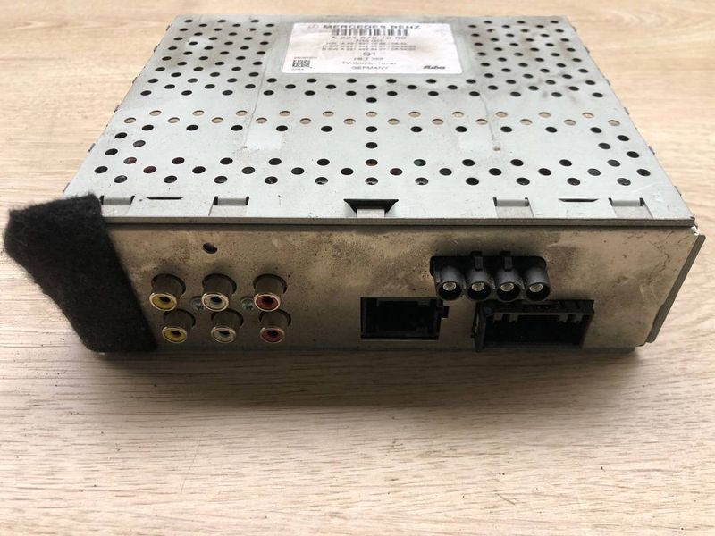 Тюнер Mercedes W221, S-класс 2218701989 2210701989 фото