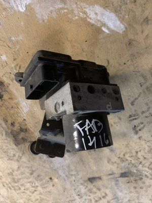 Блок ABS Skoda Fabia 1.4 бензин, б.в. 1899576009 фото