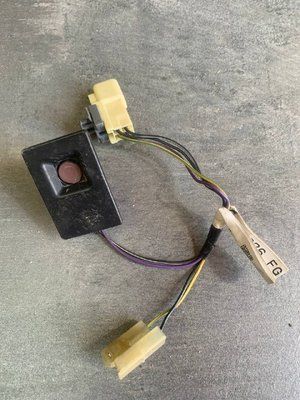 Проводка з кнопкою для освітлення бардачка Subaru Impreza 3, 2007-2011 р., 66236FG010, б.в. 66236FG010 фото