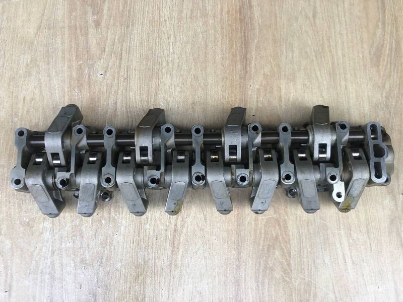 Постіль лівого розподільного валу Mercedes M113 V8, 5.0л.,б.в 1130510208 1130510208 фото