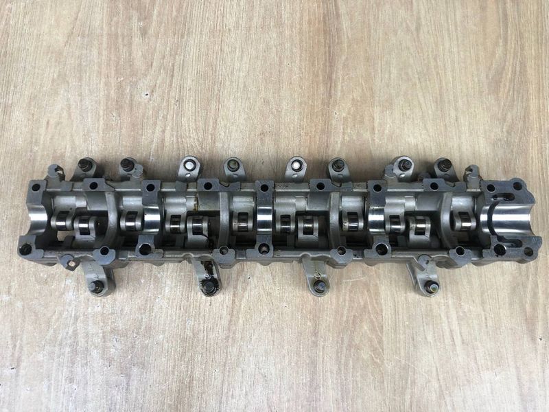 Постіль лівого розподільного валу Mercedes M113 V8, 5.0л.,б.в 1130510208 1130510208 фото