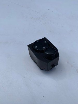 Кнопка регулювання дзеркал Audi A4 B5, 2000 р., 8D0959565A, б.в. 8D0959565A фото