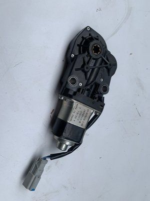 Моторчик регулювання переднього правого сидіння Honda Legend Kb1, 2007 р., 234055232-2-00, б.в. 234055232-2-00 фото
