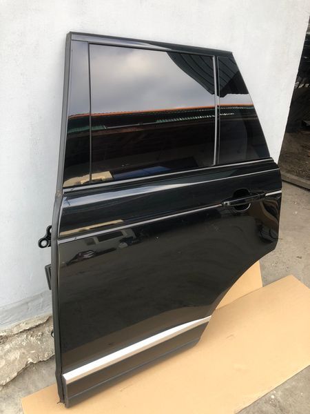 Двері задні ліві Range Rover Vogue, кузов L405, б.в. (в колір) 455678 фото