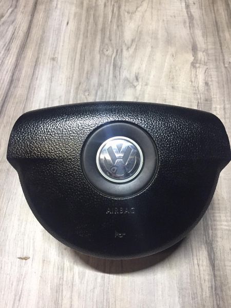 Подушка безпеки водія 3С0880201АК Volkswagen B6, б.в. 3С0880201АК фото