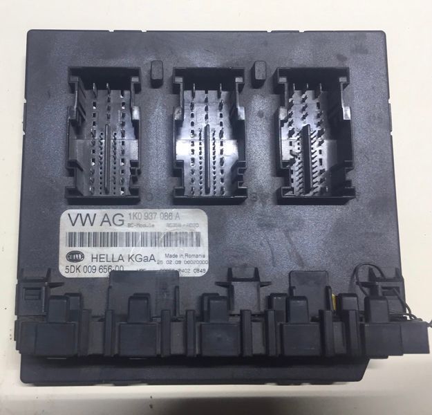 Блок комфорта 1К0937086А Skoda б.у 1К0937086А фото